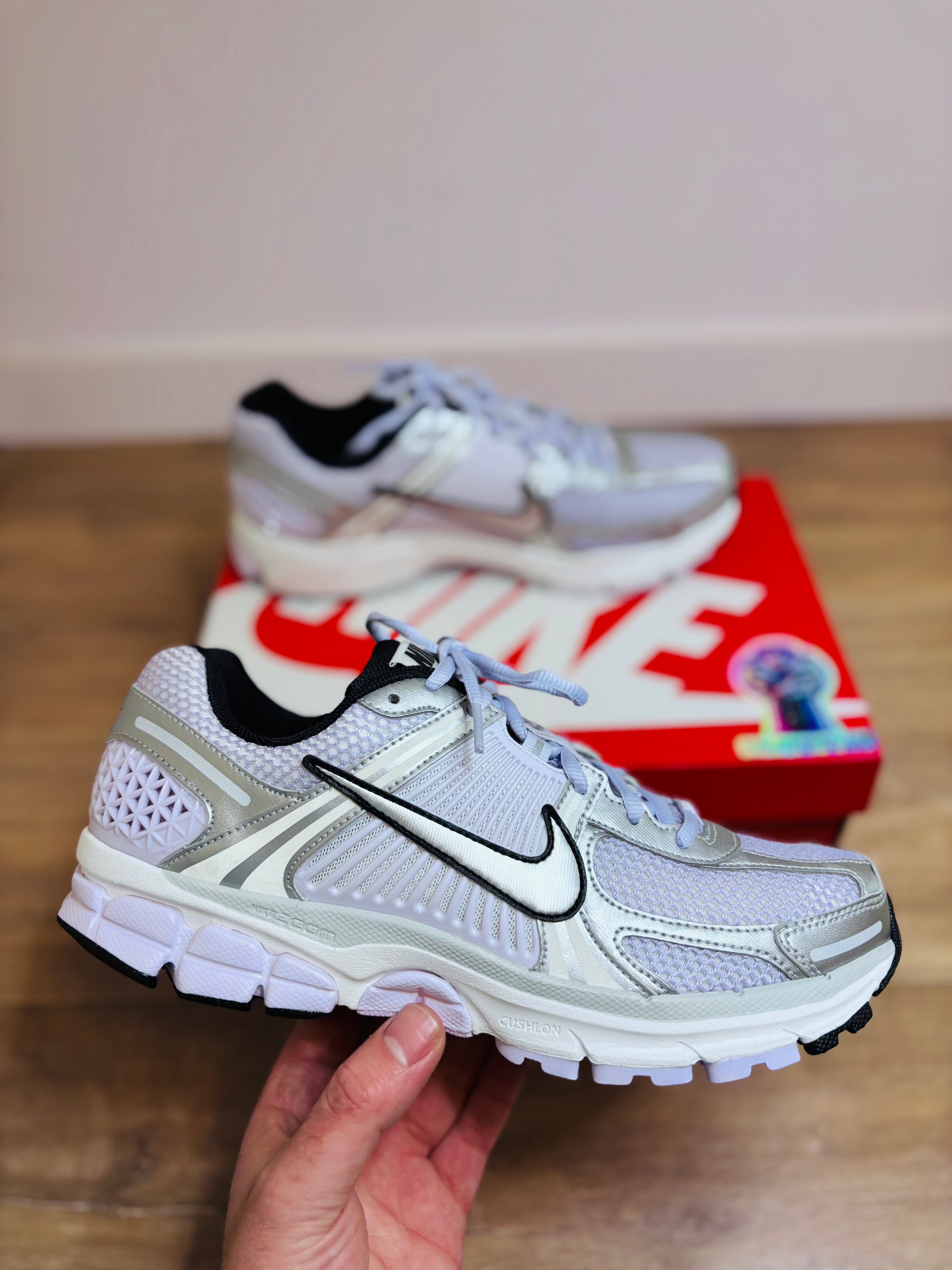 Nike Zoom Vomero 5 M Barely Grape Metallic Silver