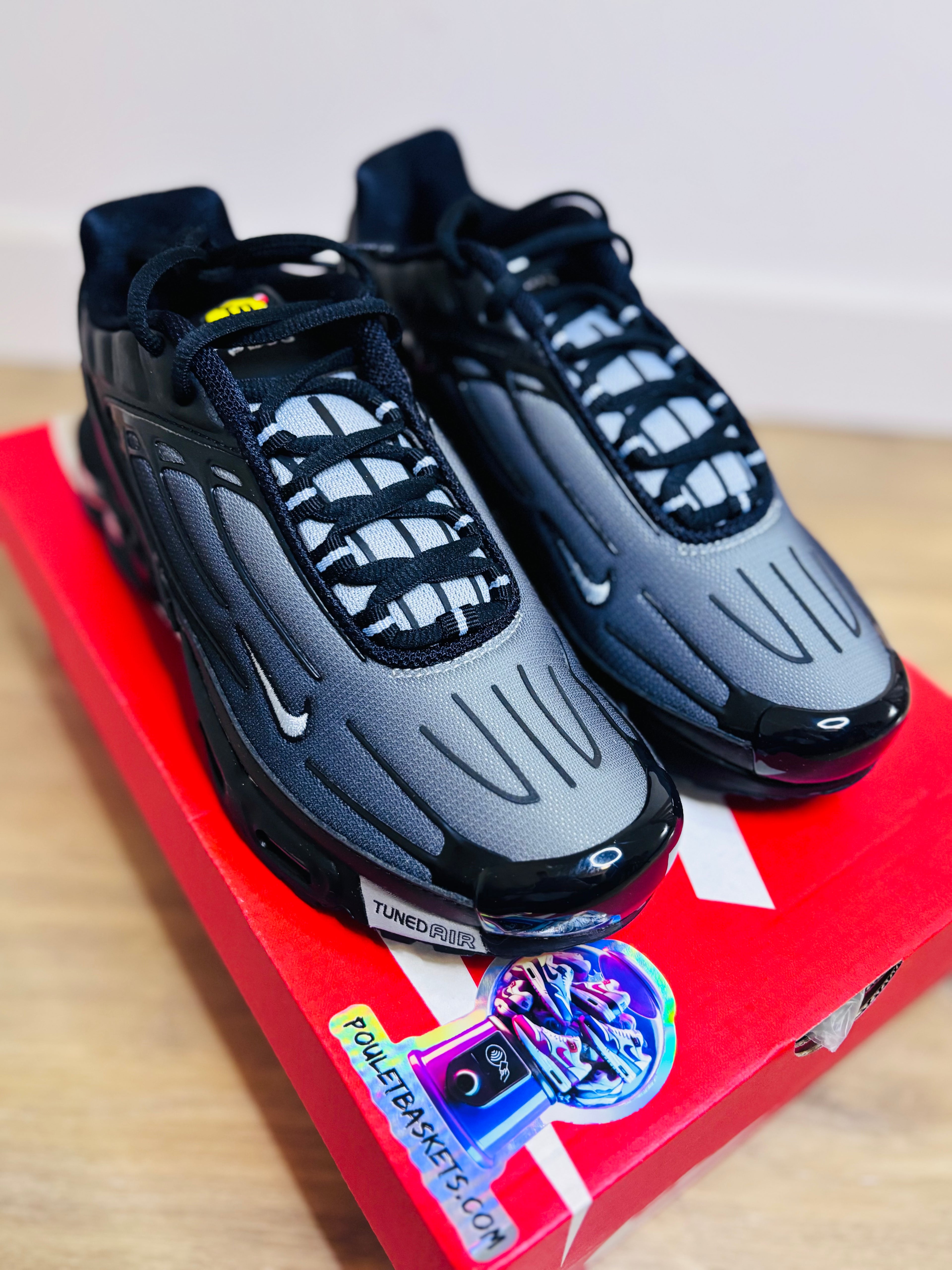 Nike Air Max Plus TN III 3 Black Wolf Grey