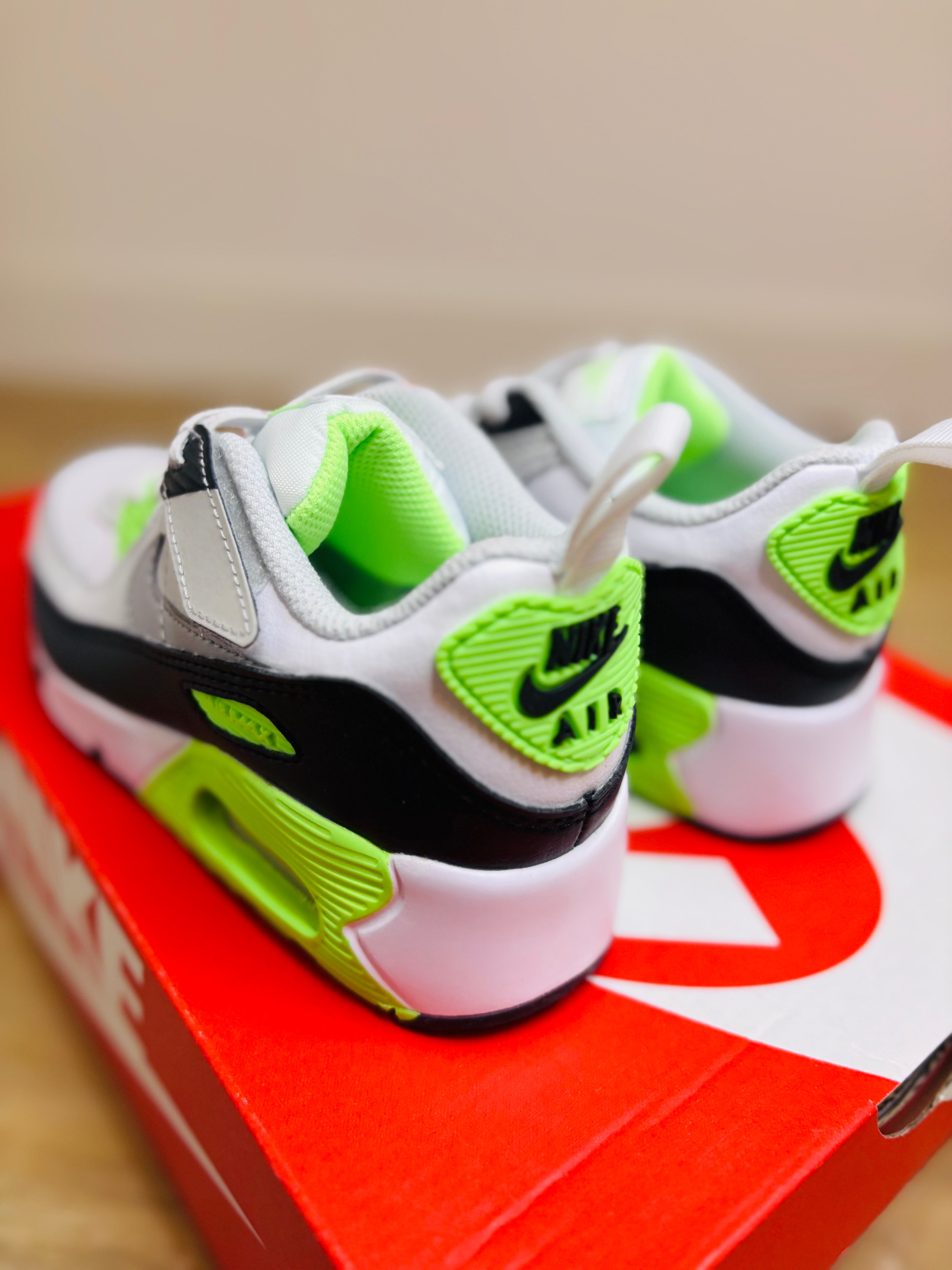 Nike Air Max 90 EasyOn Lime Blast