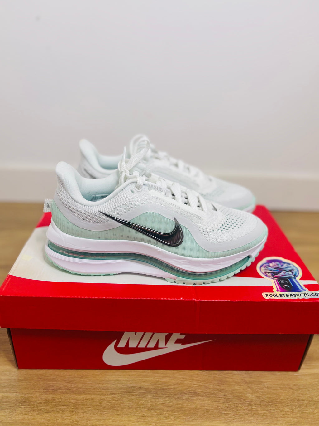 Nike Pegasus Premium Mint Metallic