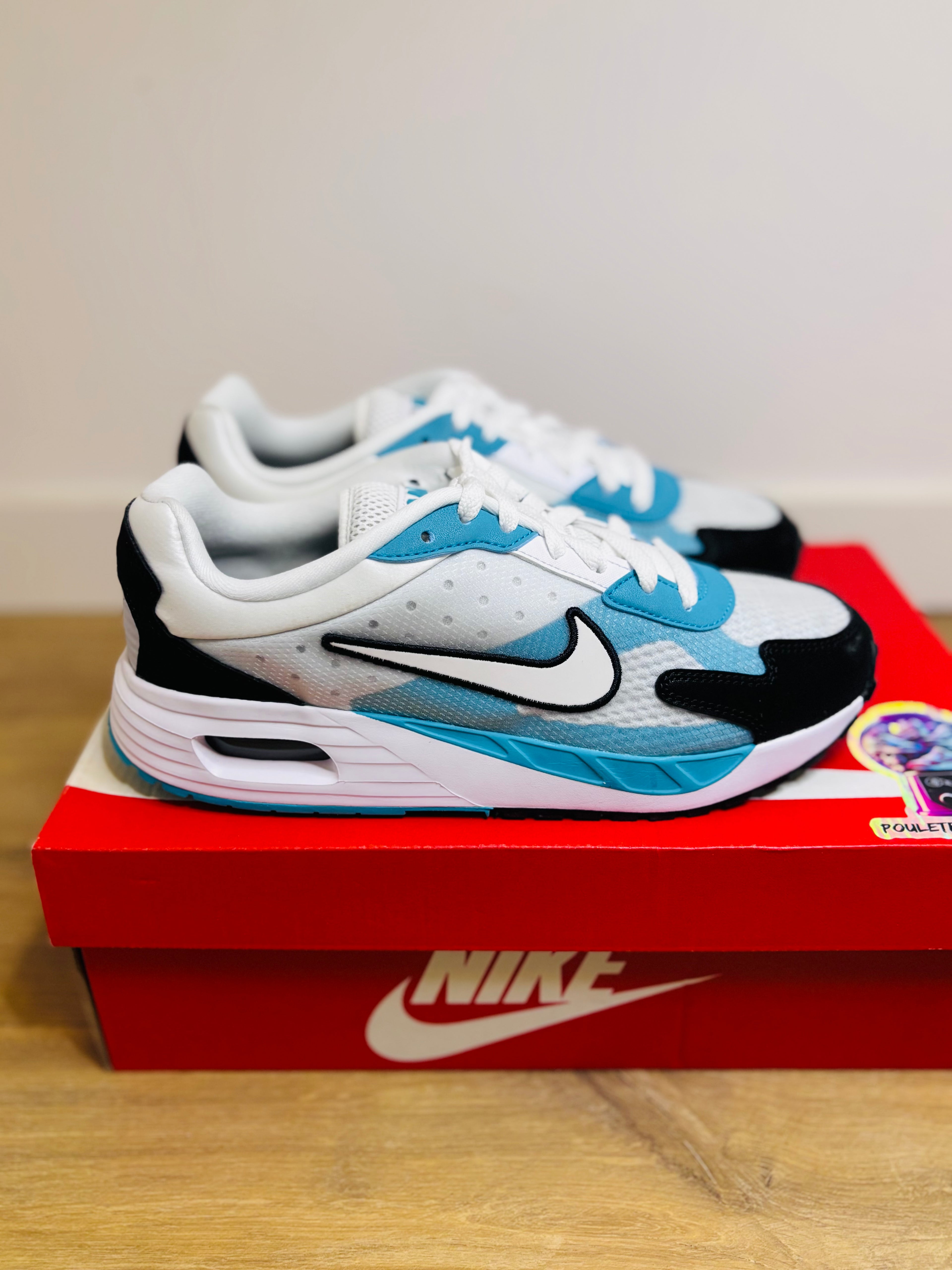 Nike Air Max Solo White Tealer Blue
