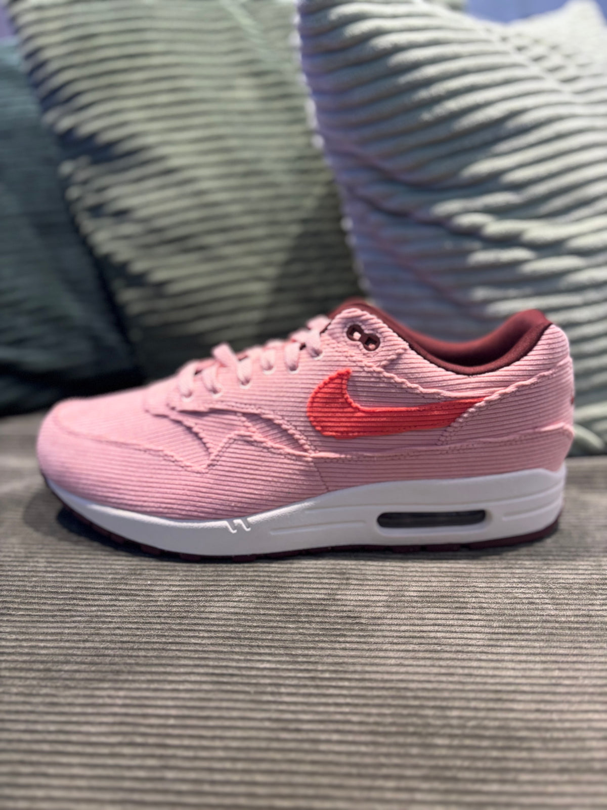 Air Max 1 Pink Corduroy