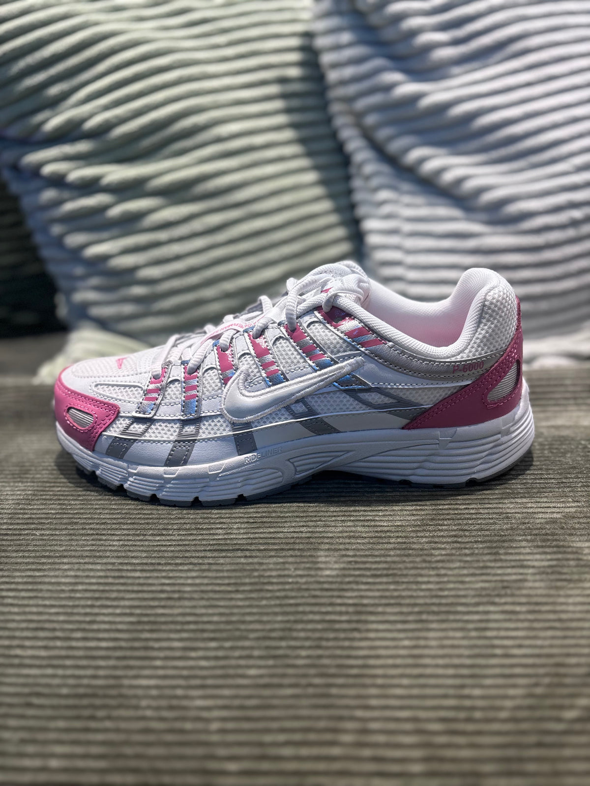 P6000 Blanc et Rose