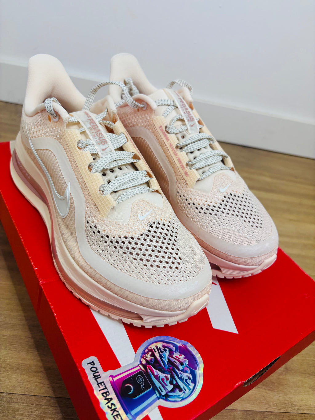 Nike Pegasus Premium Guava Sail