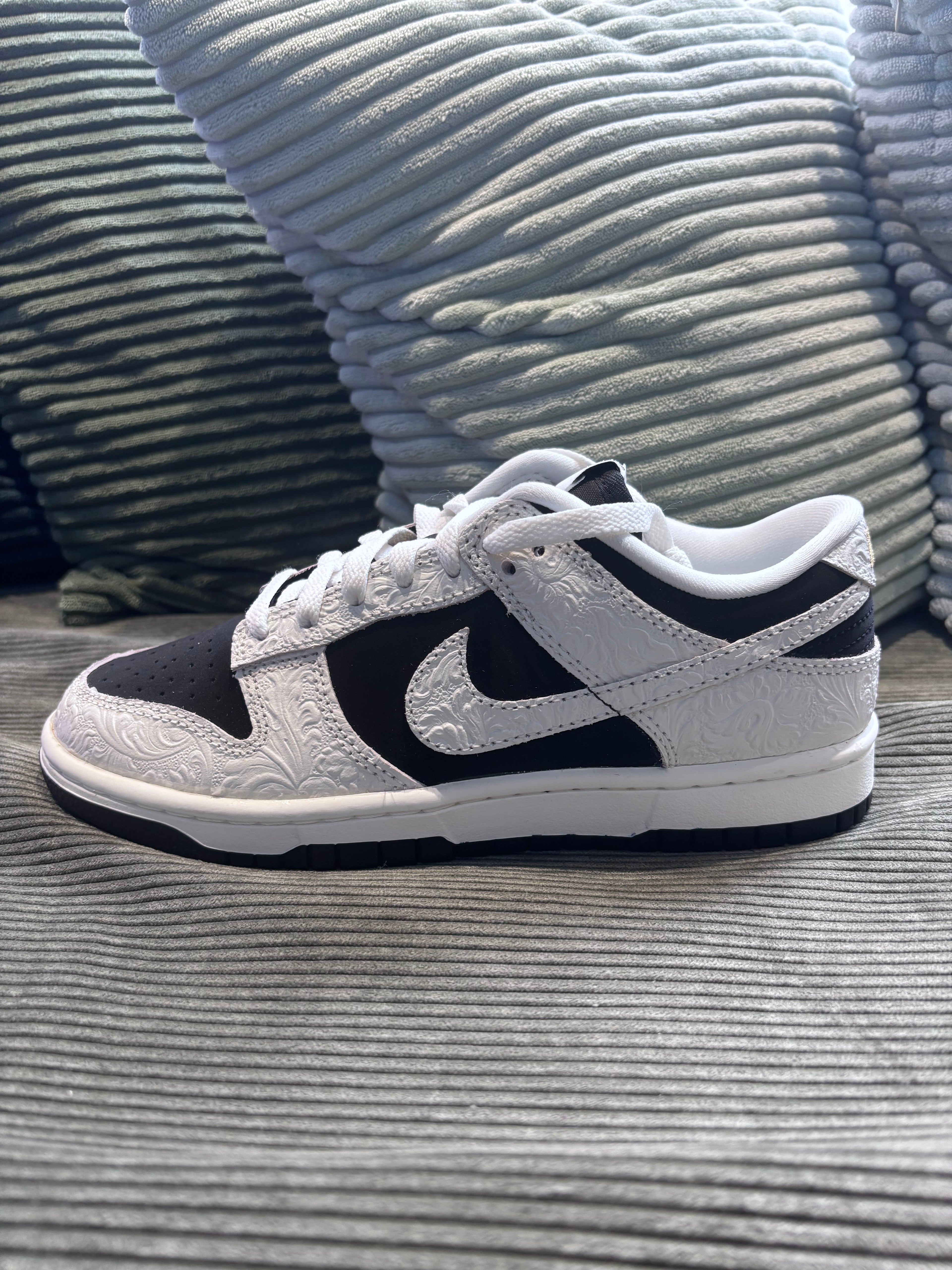 Dunk Low Embossed Black Sail