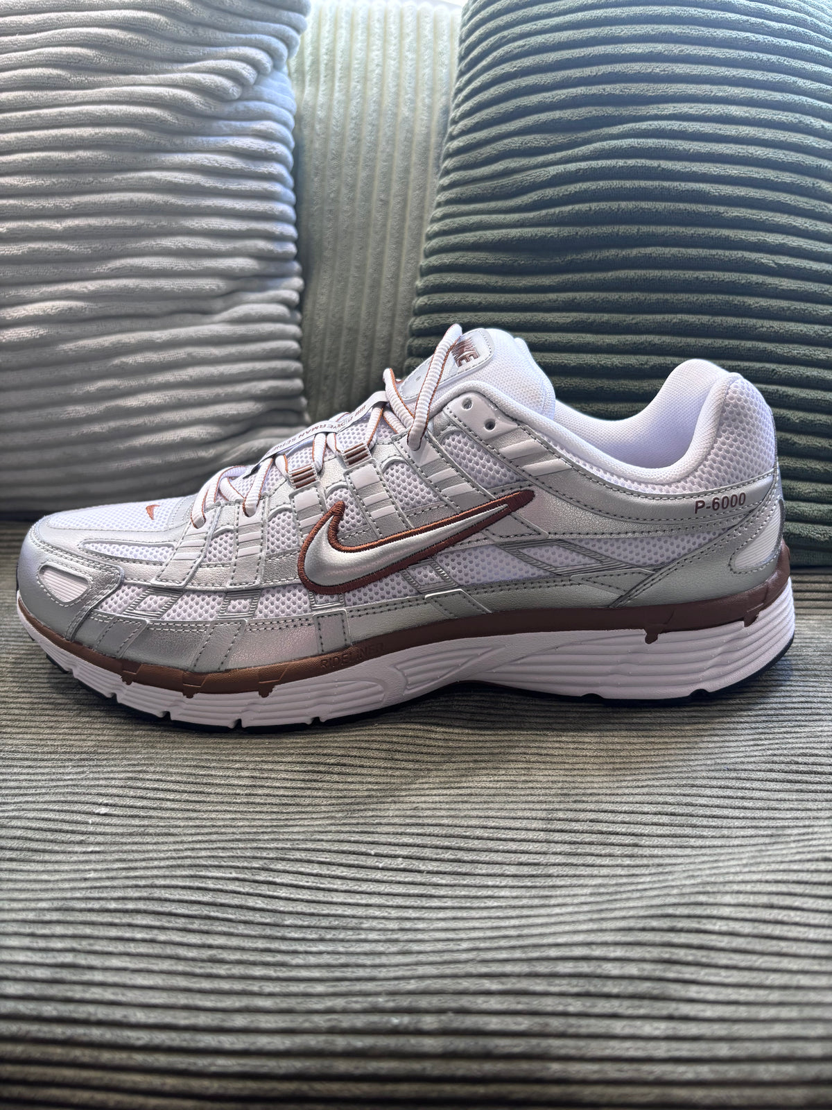 P6000 Silver Brown