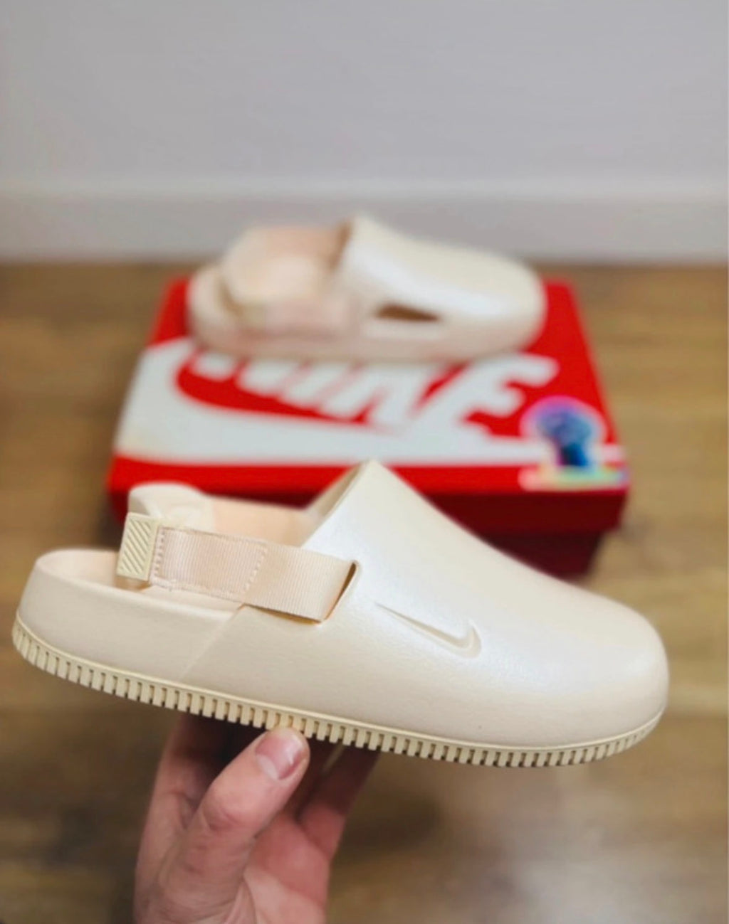 Nike Calm Mule Guava Ice