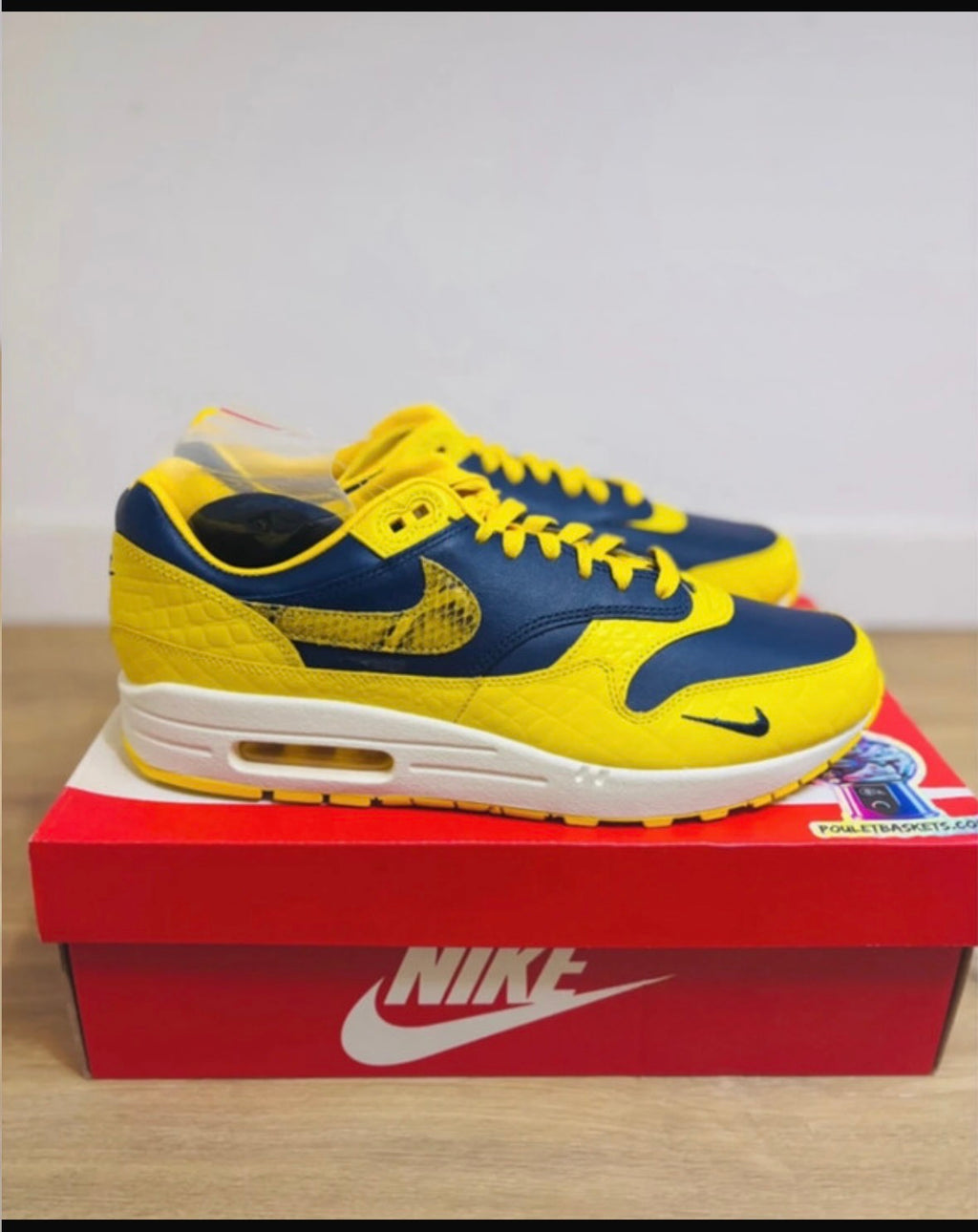 Nike Air Max 1' 87 SE Michigan Midnight Navy Yellow