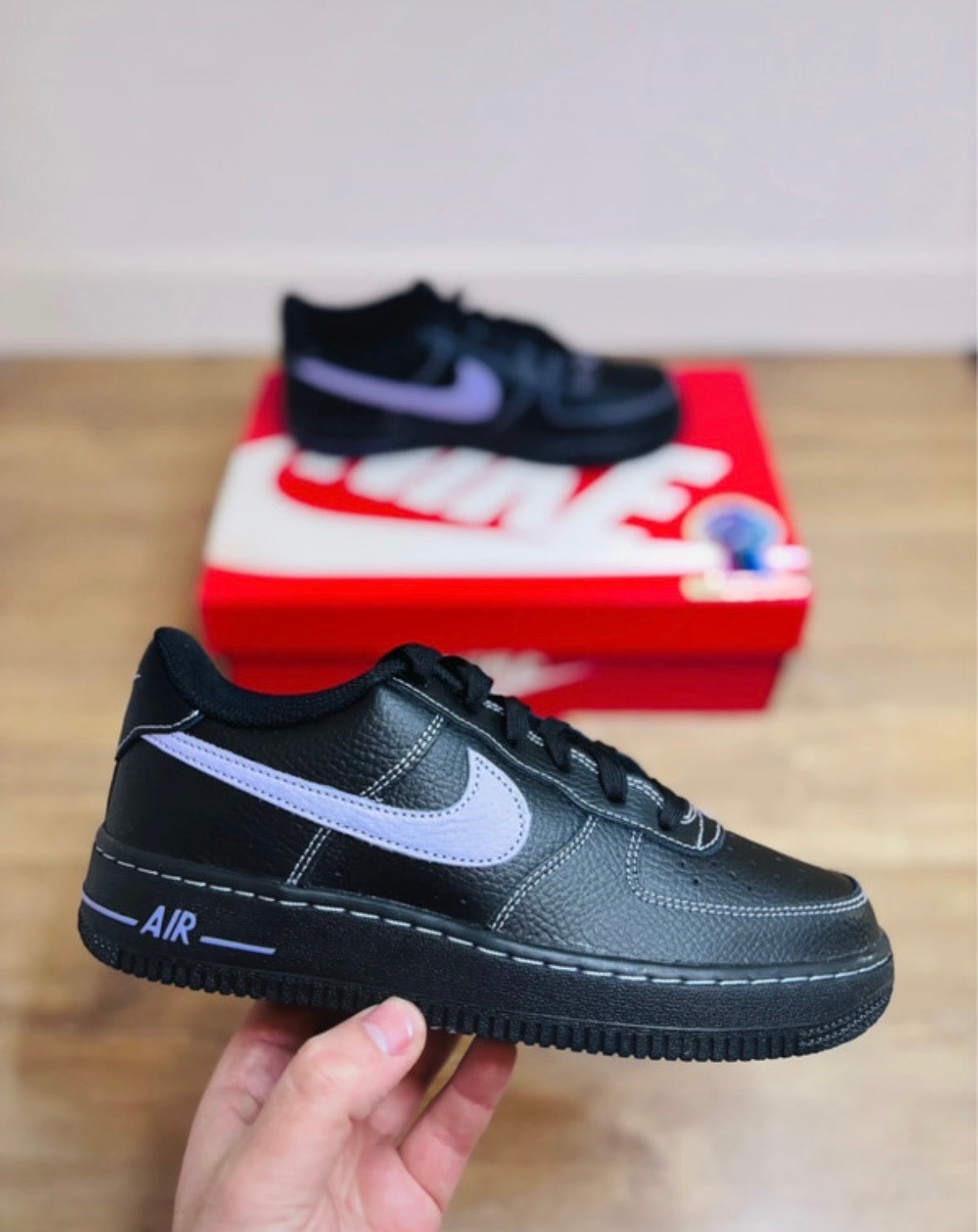 Air Force 1 LV8 Black Lilas