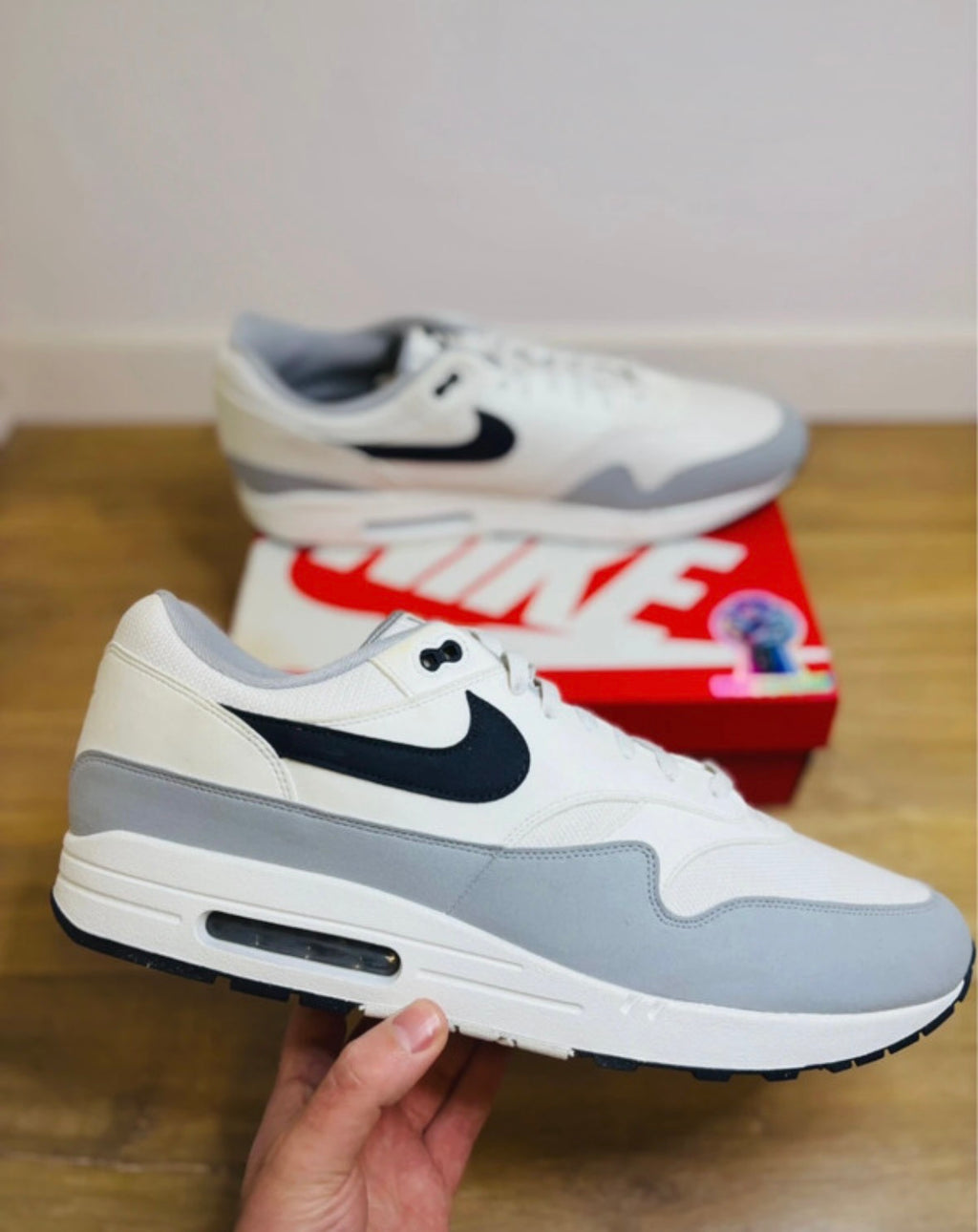 Nike Air Max 1 Platinum Tint Dark Obsidian