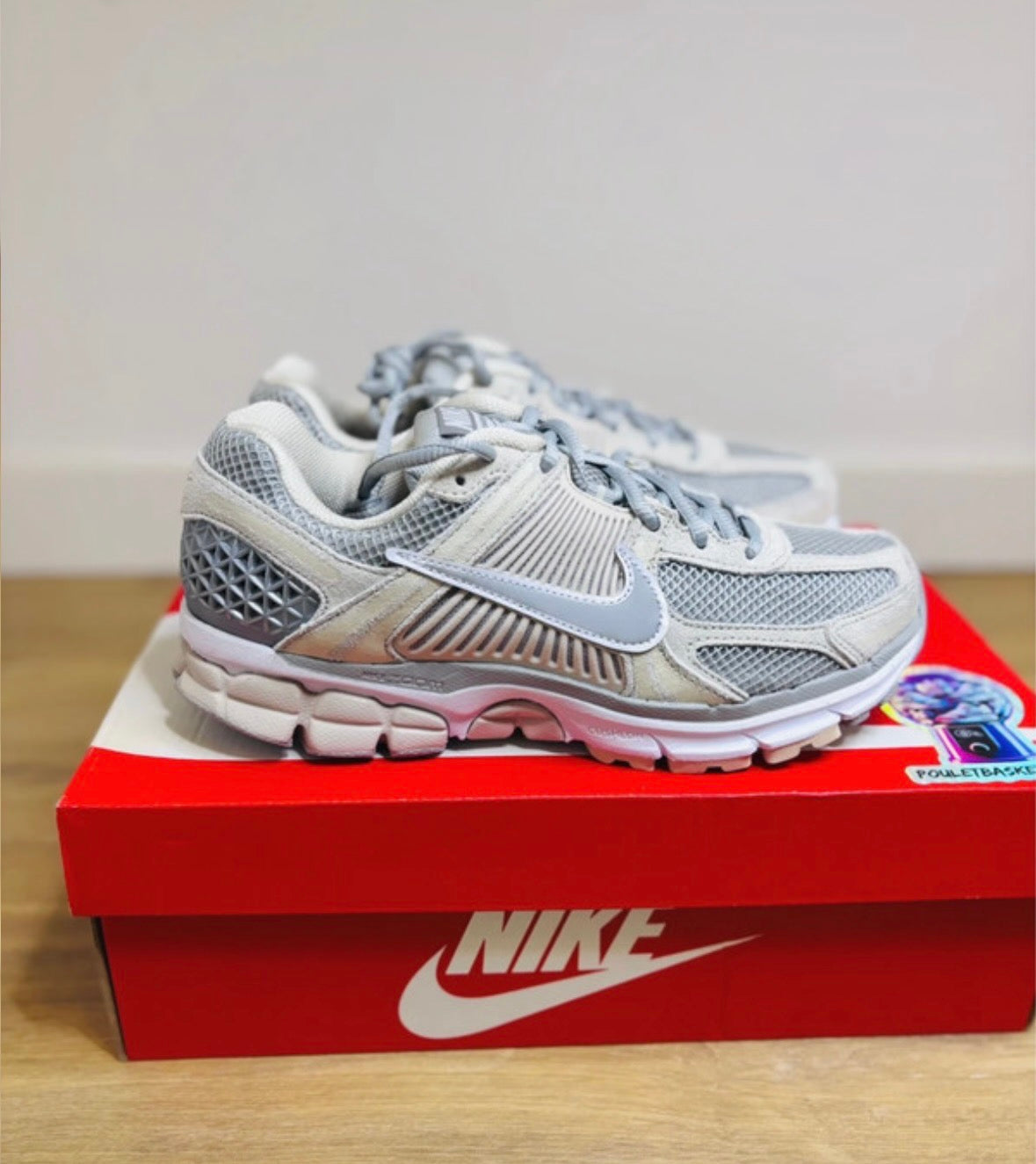 Nike Zoom Vomero 5 Light Orewood Brown