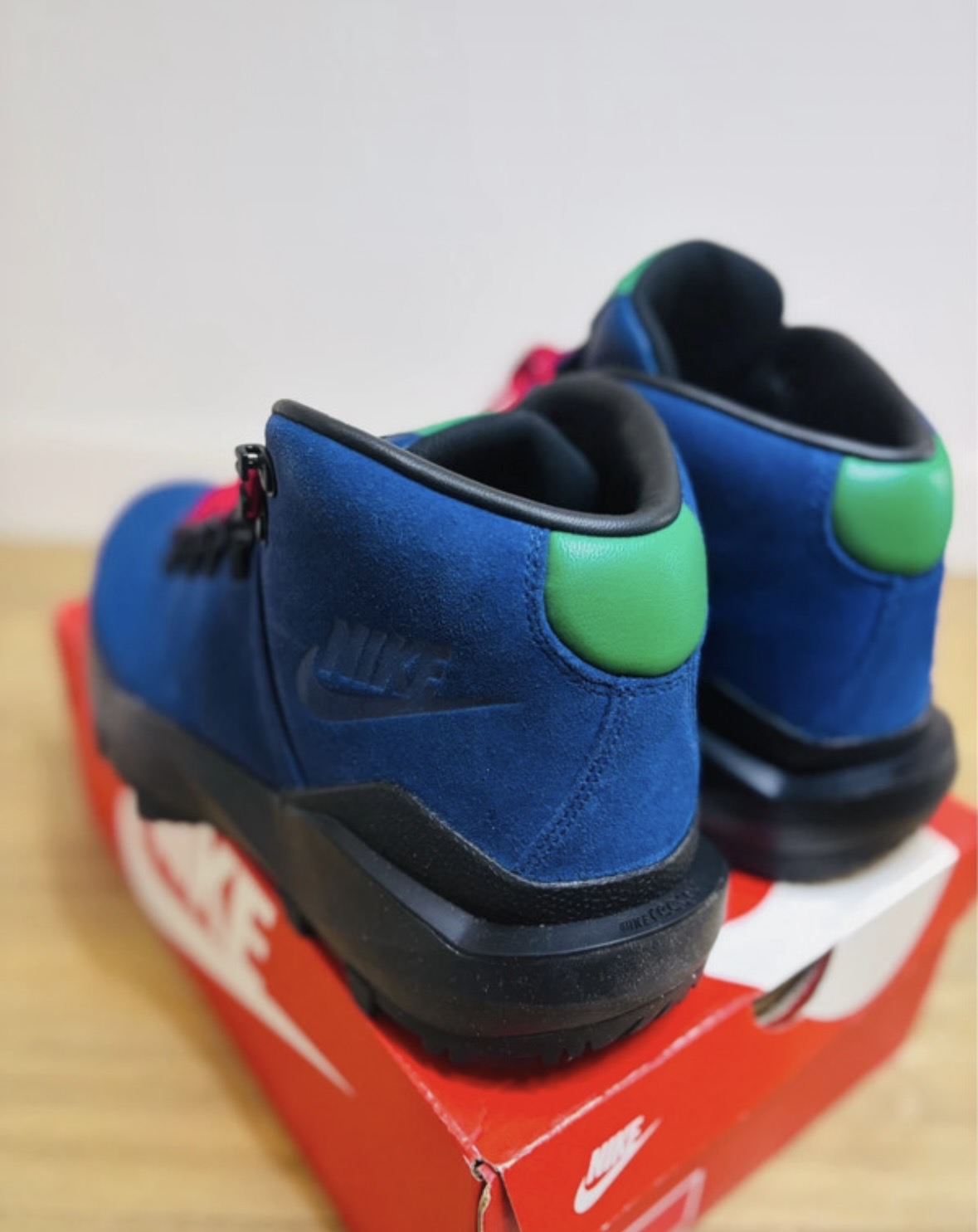 Nike Cygnal Navy Pine Green