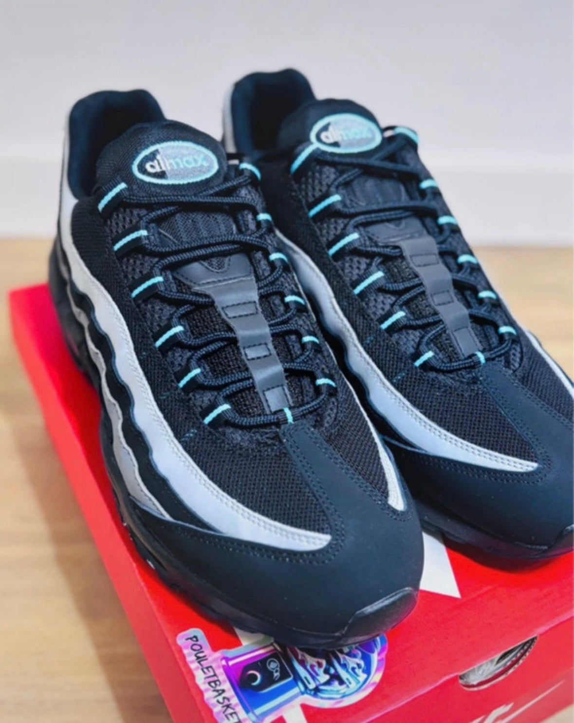 Nike Air Max 95 OG Dark Tiffany Aurora Blue